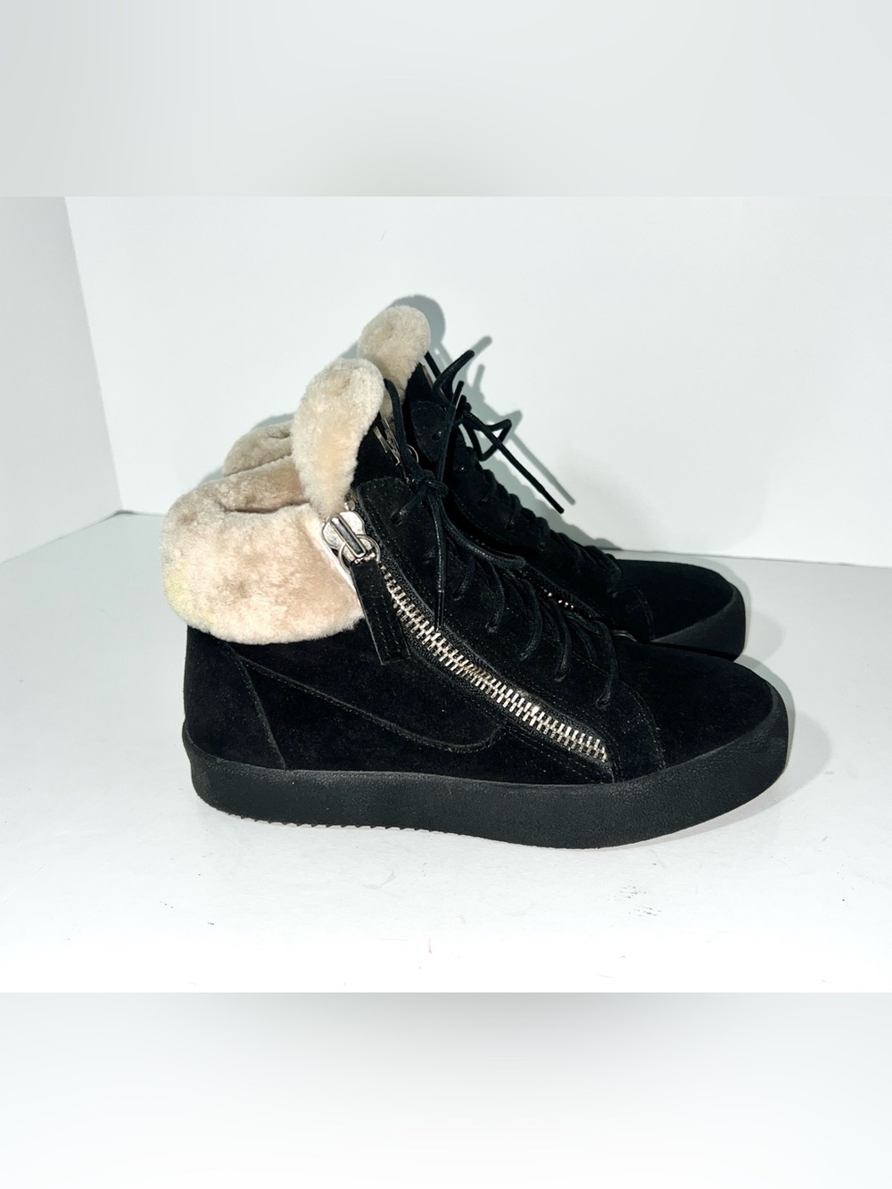 Giuseppe Zanotti Kriss Winter Black Suede Shearling Fur Sneakers Size 37 / 7